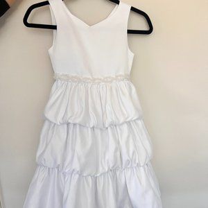 Girl's White Satin dress size 7